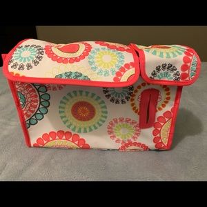 Thirty One Pack and Pull Organizer